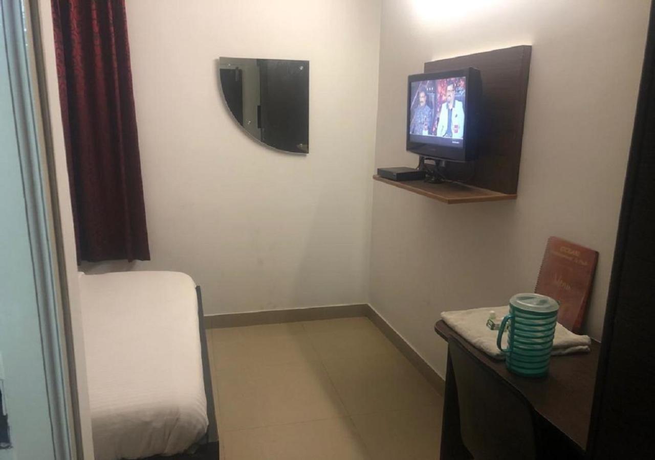 Ocean Inn Hotels 班加罗尔 外观 照片